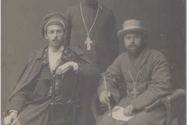Три брати: Павло, Іван, Михайло Тичини
